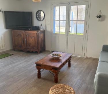 Saint-Georges-sur-Cher House | LA PAUSE