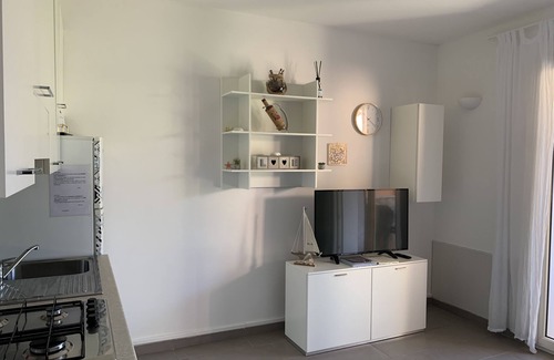 Pirotto Li Frati Apartment | ~ La Pavoncella ~ Peaceful haven only 30 meters from the beach