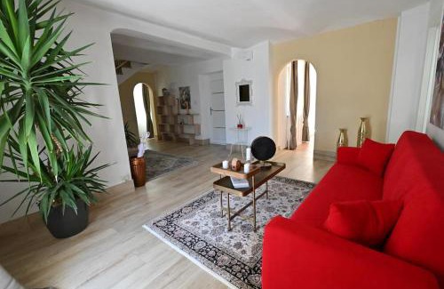 Asti Villa | La perla di Asti con Jacuzzi e Sauna