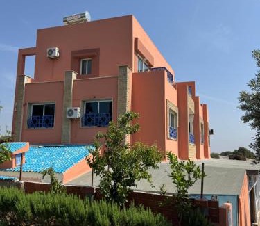 Briech House | La Perle De Briech