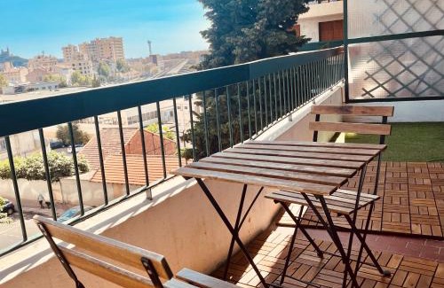 Saint-Charles Apartment | La Perle : Entire apartment (55m2) in the center of Marseille