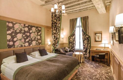 6th Arrondissement Hotel | La Perle Saint Germain des Prés