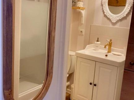 Semur-en-Auxois Apartment | La Perle Semuroise