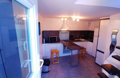 Vouvray House | La Pétillante, small whole house for rent in Vouvray