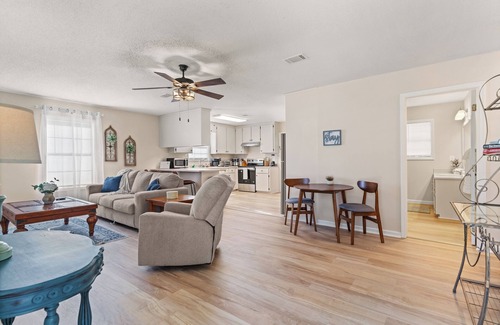 Dock Junction House | La Petit Refuge - Pet Friendly w/Fenced Yard