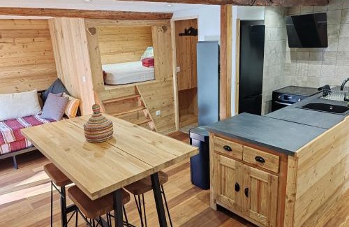 Saint-Dalmas-le-Selvage Bed & Breakfast | La petite étoile d'hôtes en Mercantour