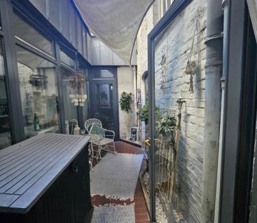 Altstadt-Nord House | La Petite Blanche