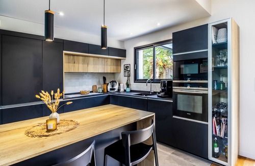 Anglet Villa | La Petite Californie : An Enchanting Getaway in Anglet
