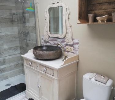 Heer House | La petite douane