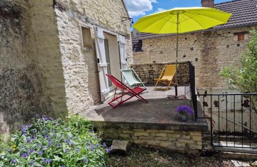 Tanlay House | La Petite Ecluse, maison d'artistes
