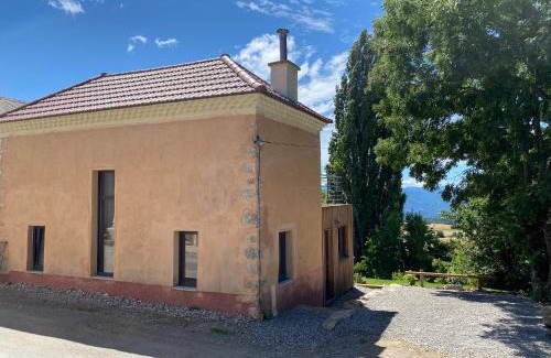 La Roche-des-Arnauds House | La petite maison Basse Correo