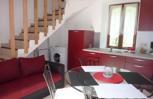 Saint-Chely-du-Tarn House | LA PETITE MAISON D'ARNAL