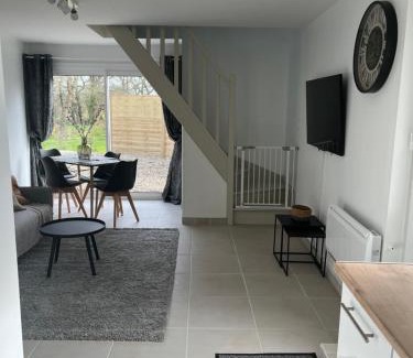 Glomel House | La petite maison de Kerguiniou