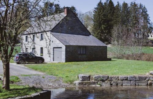 Hamois House | La petite maison du moulin de Scoville.