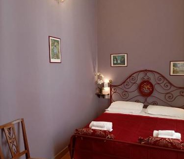 Santissima Annunziata Bed & Breakfast | La Petite Maison