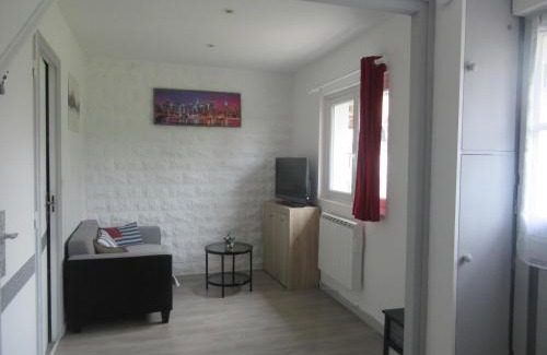 Beaurepaire Bed & Breakfast | La petite maison proche Étretat