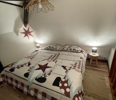 Avallon House | "La petite maison" Triplex au centre ville - Les Terres du Roy