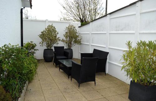 Luc-sur-Mer House | La petite Marie-B, terrasse, plages à 250m