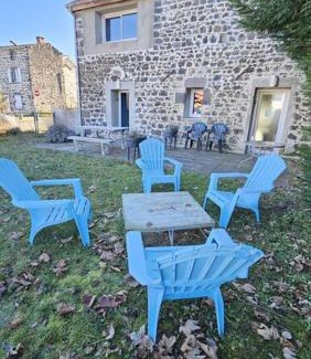 Saint-Ours Apartment | La Petite Ourse #Terrasse#Vulcania