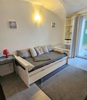 Saint-Ours Apartment | La Petite Ourse #Terrasse#Vulcania