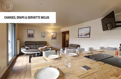 Saint-Chamond Apartment | La petite plenitude