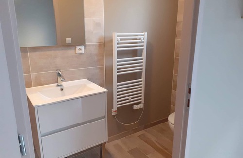 Chitenay House | La Petite Salamandre