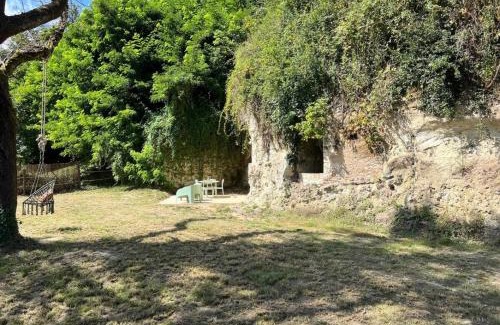 Aubigne-Racan House | La petite Troglo