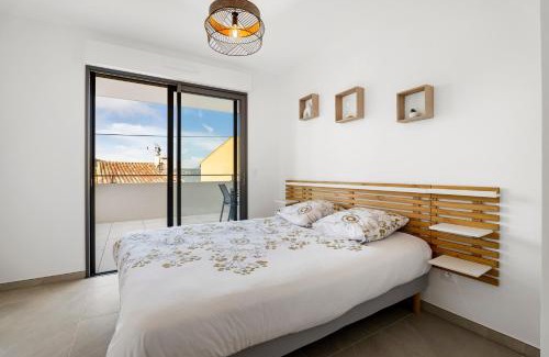 La Turbie Apartment | La Pinède de La Turbie - Appt vue mer et montagne