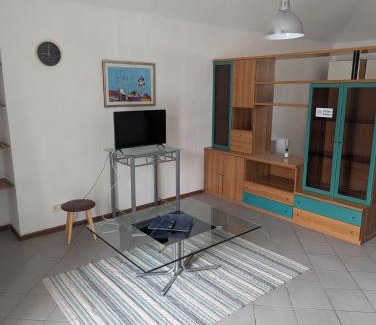 Asti Apartment | La pinacoteca