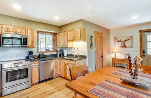La Pine Cabin | La Pine Cabin Rental Near Quail Run Golf Course!