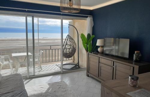 Port-la-Nouvelle Apartment | La Plage, clim et wifi