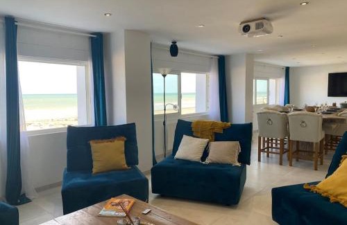 Donville-les-Bains Apartment | La Plage