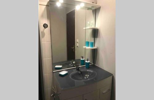 Port Apartment | La plage Superbe studio refait à neuf