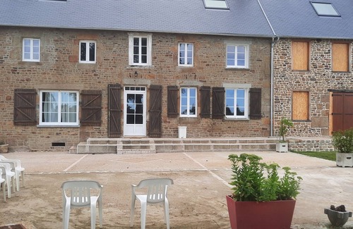 Saint-Martin-des-Champs House | LA PLANCHE La Ferme du Quesnoy Ideal for families (in the country, close to town)