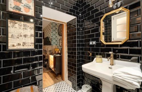 Saint Nicolas - Charles III - Ville vieille - Trois Maisons - Leopold Apartment | La Planque d'Al Capone