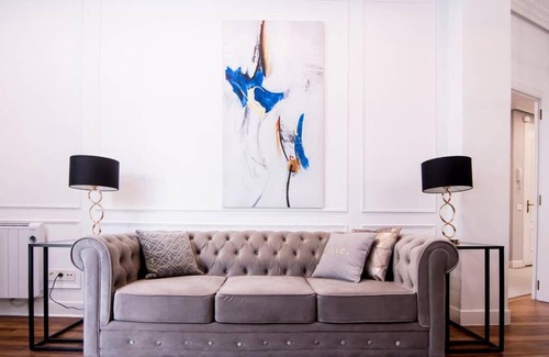 San Sebastian Centro Apartment | LA PLAZA Luxury Apartment (City Center)