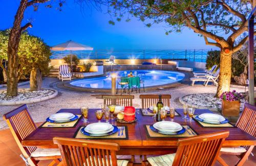 Capitana Villa | La Porta sul Mare di Capitana, accesso diretto al mare, piscina privata