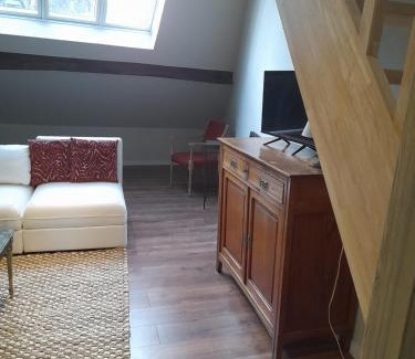 Huy Apartment | La porte