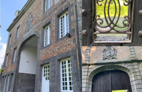 Marche-les-Dames House | La Porterie de l’Abbaye de Marche les Dames
