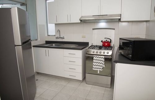 Santiago de Surco Apartment | LA Posada DE Guille, Apartamento Completo, Cerca A Embajada Ee.uu