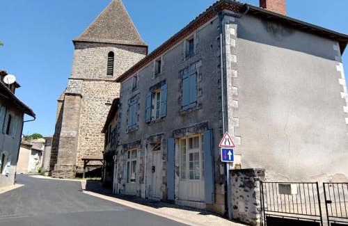 Saulgond House | La Poste Saulgond