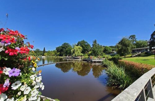 Bagnoles-de-l'Orne Apartment | La Potinière Du Lac Appartements