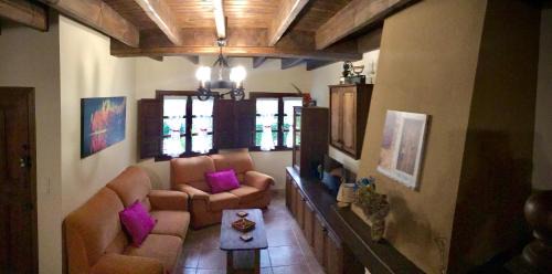 Llerandi House | La Prestosa