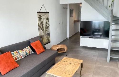 La Californie Apartment | La Prom 2 - a two bedroom apartment with a sea view