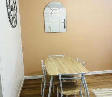Aurillac Apartment | La pupille de la nation d'Aurillac, 4 pers, Wifi