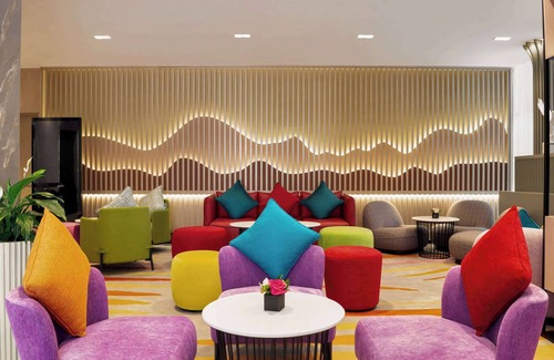 Abu Dhabi City Center Hotel | La Quinta by Wyndham Abu Dhabi Al Wahda