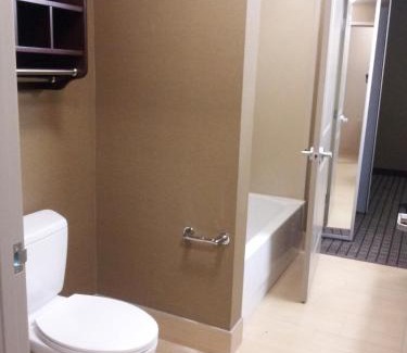 Guide Meridian Hotel | La Quinta by Wyndham Bellingham