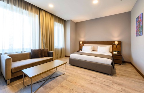 Bagcilar Hotel | La Quinta by Wyndham Istanbul Gunesli