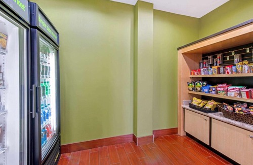 Leesville Hotel | La Quinta by Wyndham Leesville Ft. Polk