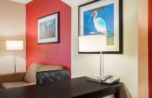 Leesville Hotel | La Quinta by Wyndham Leesville Ft. Polk